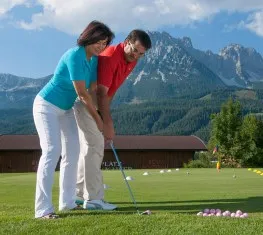 GPS-1-SCHNUPPERKURS-Starten-Sie-IHre-Golfkarriere-bei-uns